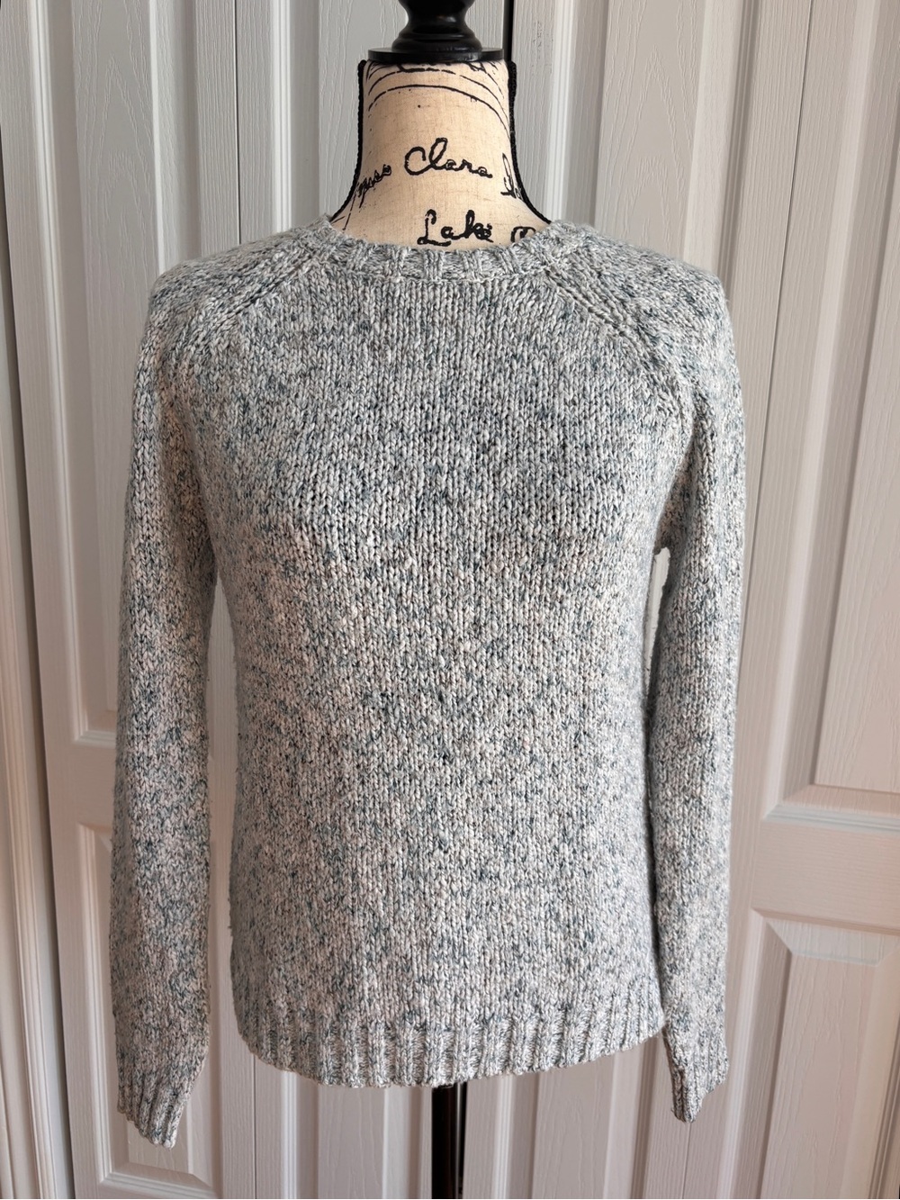 Forever 21 Blue Marled Crew Neck Sweater
